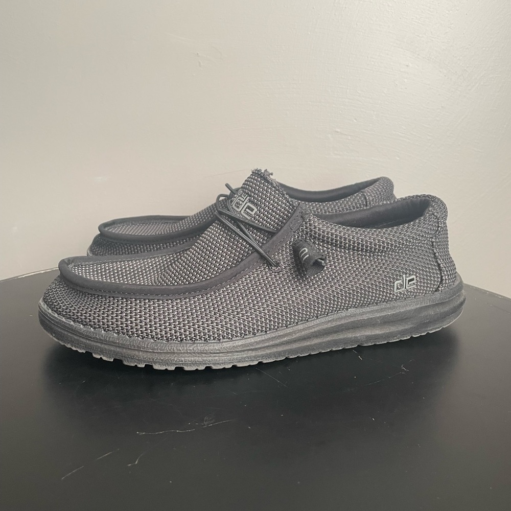 Hey Dude Wally L Sox Black Men’s Slip-On Shoes Size 10